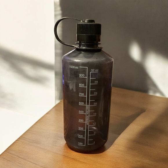 Nalgene Hydration 1000Ml Bottle & Adjustable Strap Case! - Picture 7 of 15